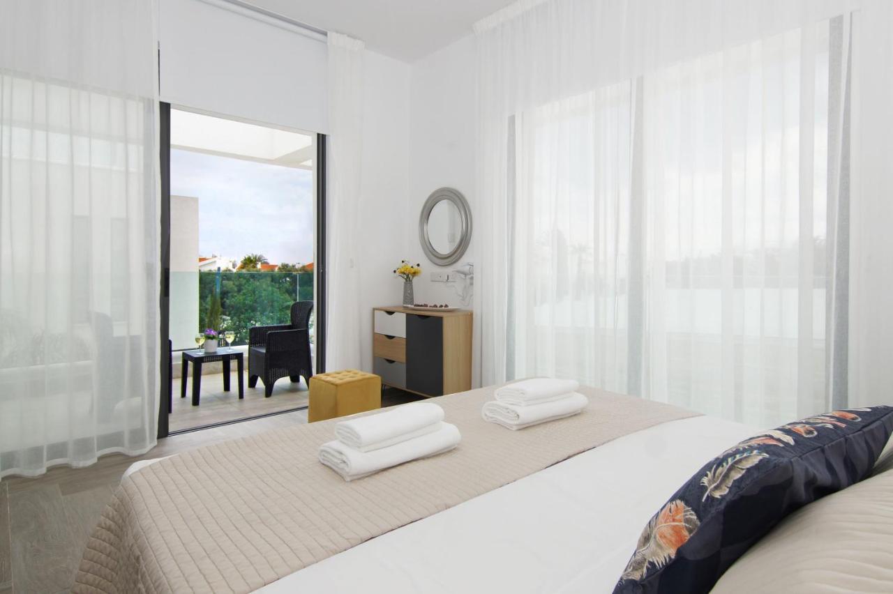 Villa Queen Eleanor Protaras Dış mekan fotoğraf