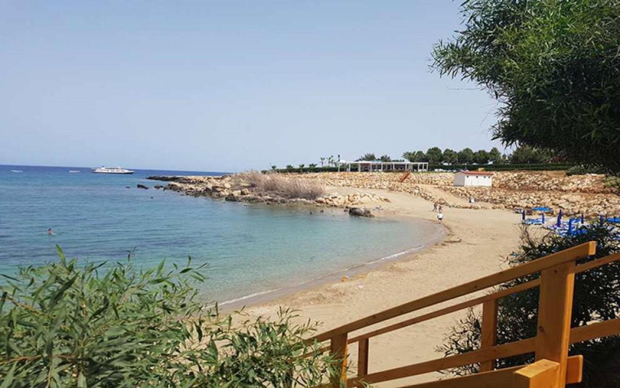 Villa Queen Eleanor Protaras Dış mekan fotoğraf